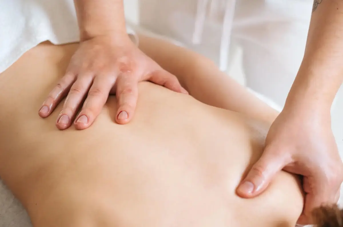 Full body hot oil massage in Seminole FL
