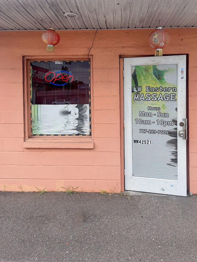 Sunny Massage & Spa real storefront entrance on Seminole Blvd, Seminole FL